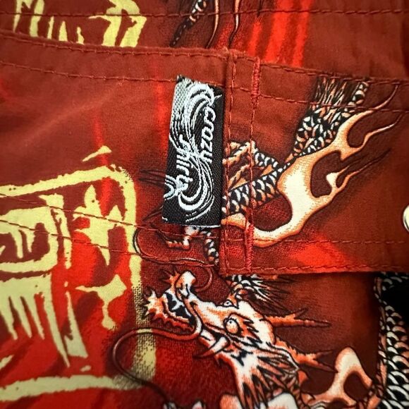 Crazy Shirts ~ Mens Dragon Boardshorts ~ size 34 - Picture 4 of 10